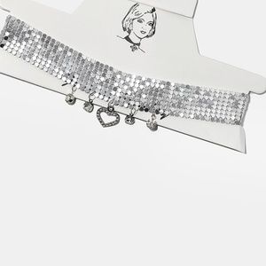 *** SOLD OUT*** Mesh Chain Rhinestone Heart Choker